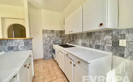 Prodej bytu 4+kk 72 m², U Hřiště, Stříbrná Skalice, okres Praha-východ