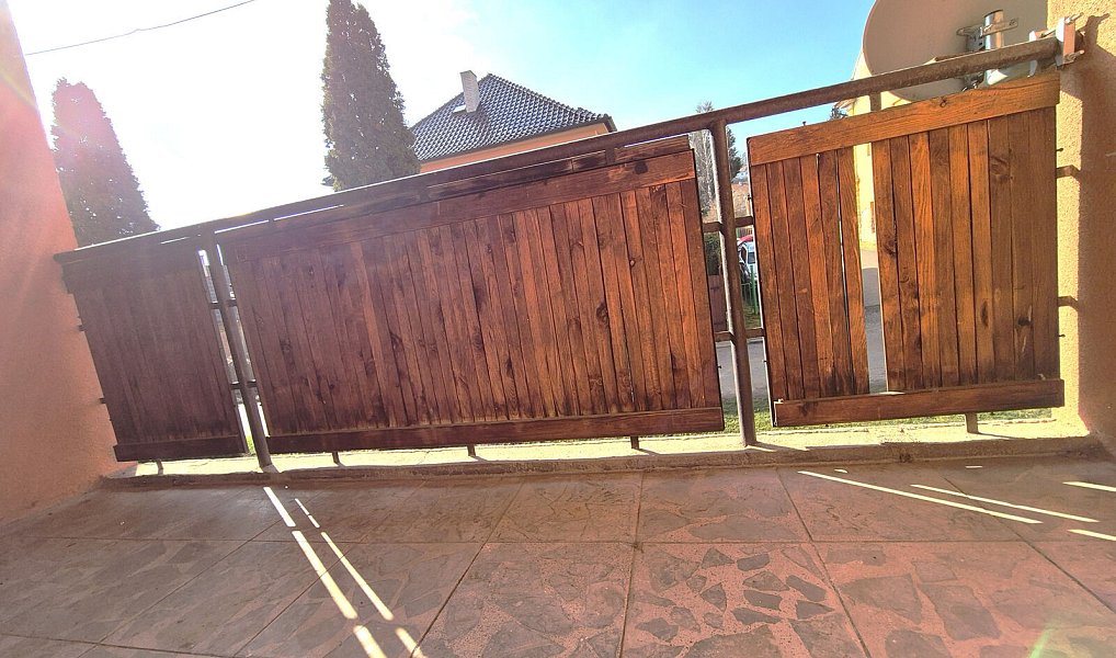 Pronájem bytu 3+1 92 m², Domoušice – náhled fotky 9