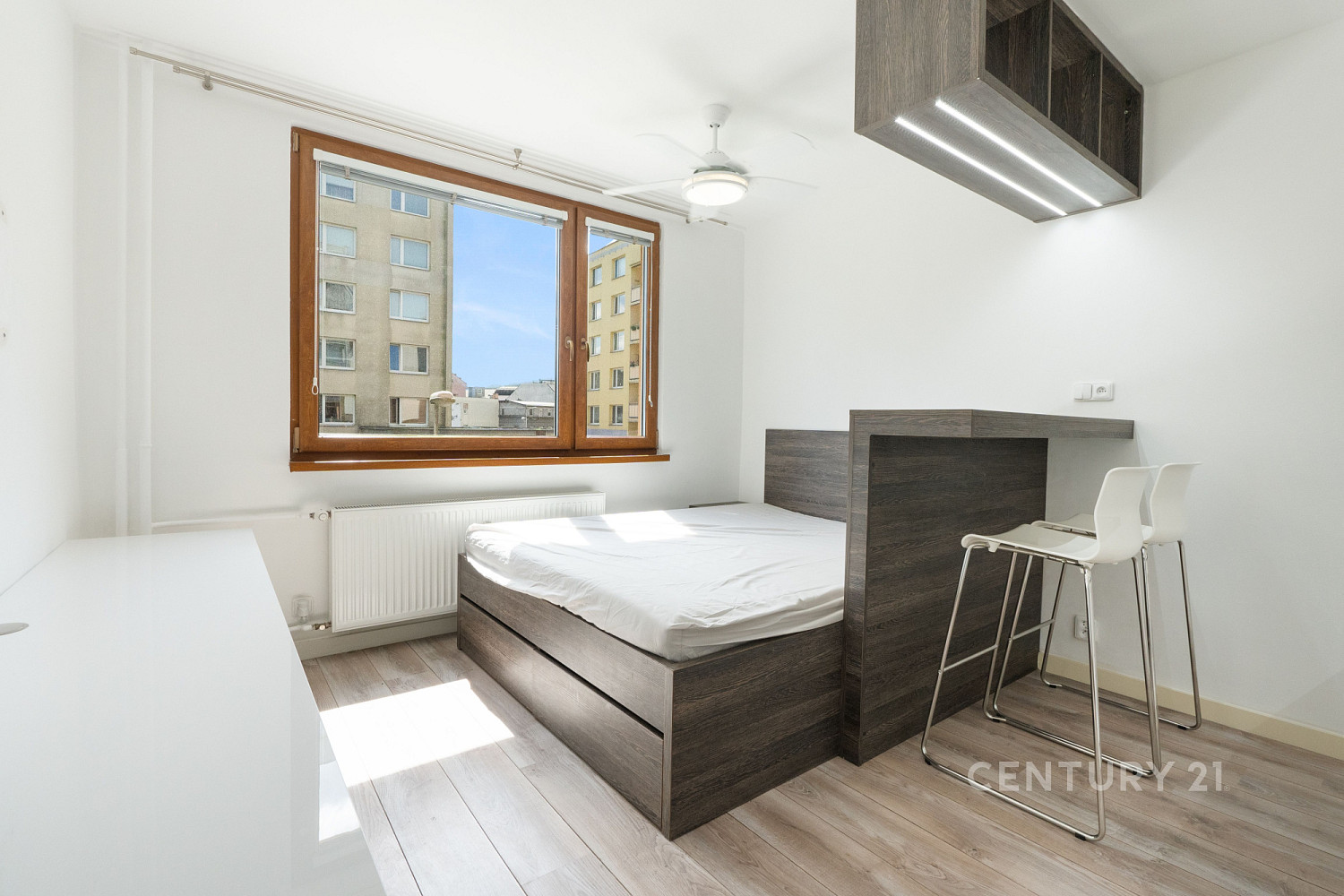 Pronájem bytu 1+kk 19 m² – fotografie 3