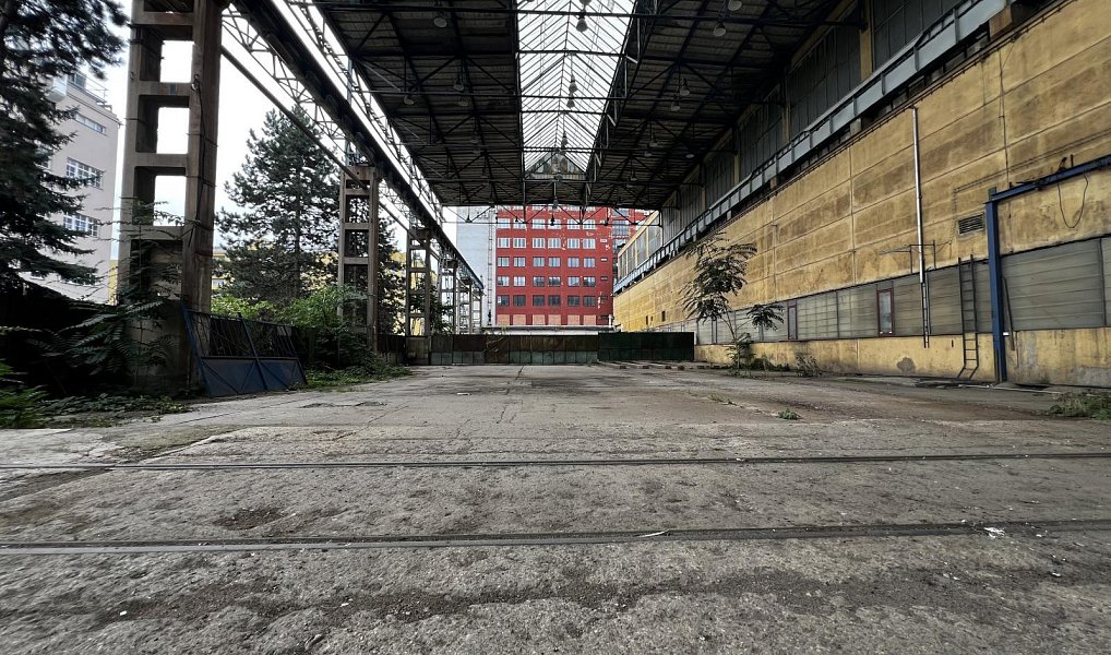 Pronájem komerčního pozemku 1 900 m², Praha – náhled fotky 6