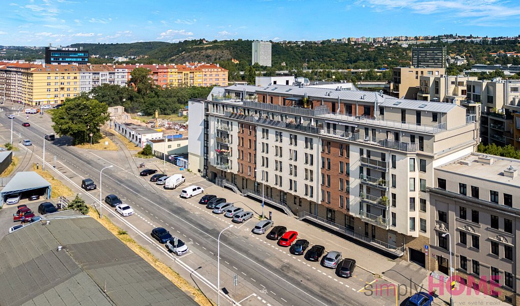 Prodej kanceláře 147 m², Praha – náhled fotky 23