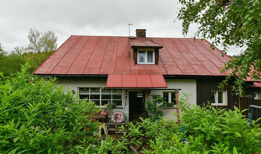 Prodej domu 421 m² s pozemkem 443 m², Desná – náhled fotky 24