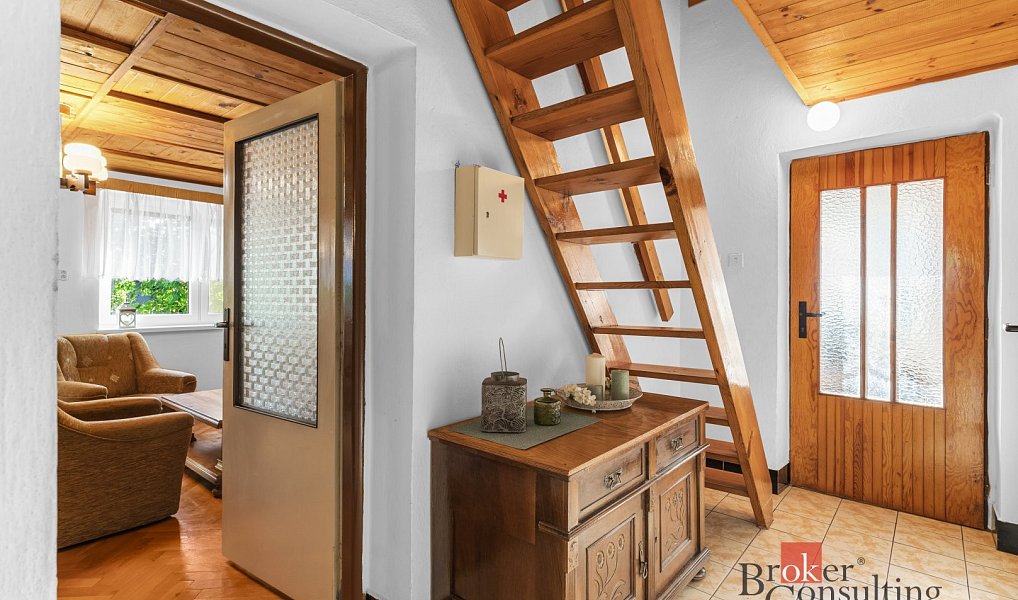 Prodej domu 107 m² s pozemkem 970 m², Karlovice – náhled fotky 8