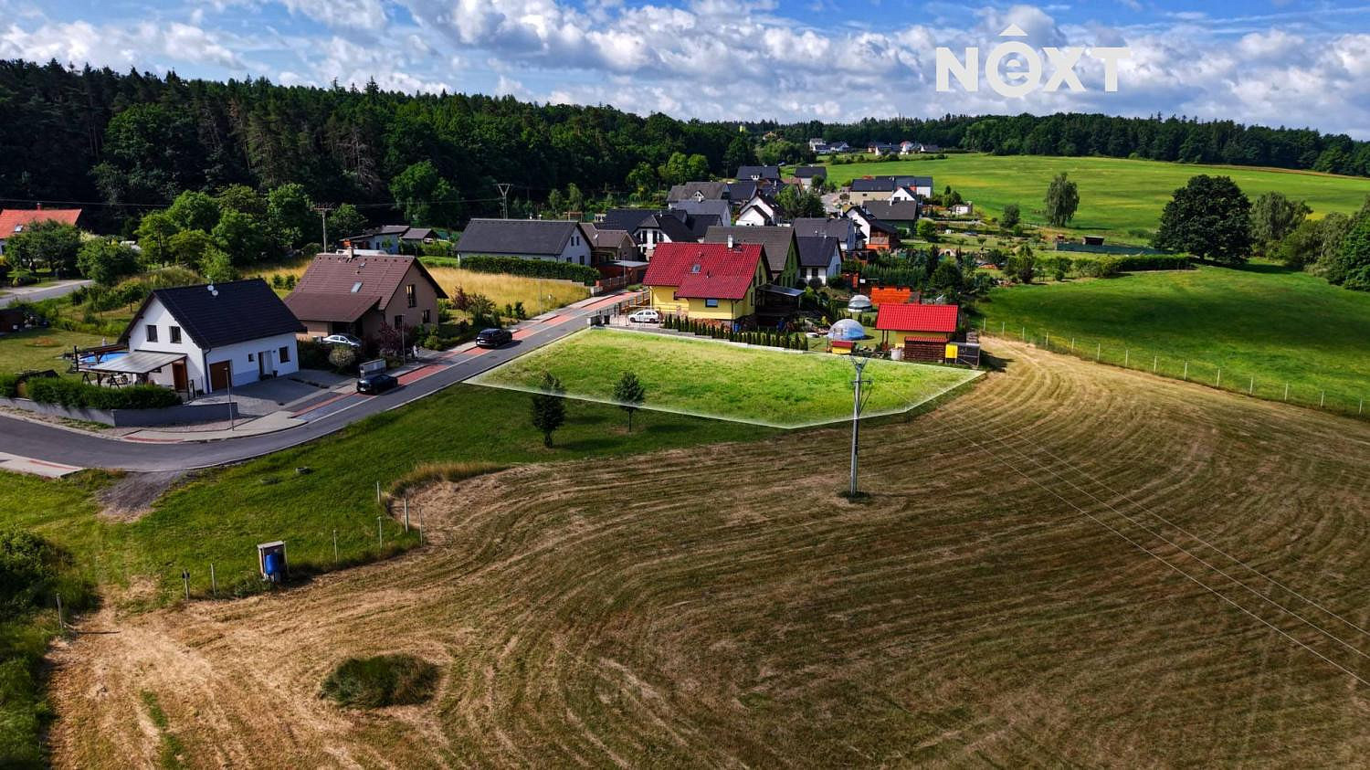 Prodej stavebního pozemku 1 127 m²