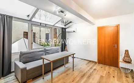 Pronájem bytu 2+kk 62 m²