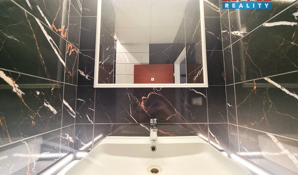 Pronájem kanceláře 18 m², Hodonín – náhled fotky 7
