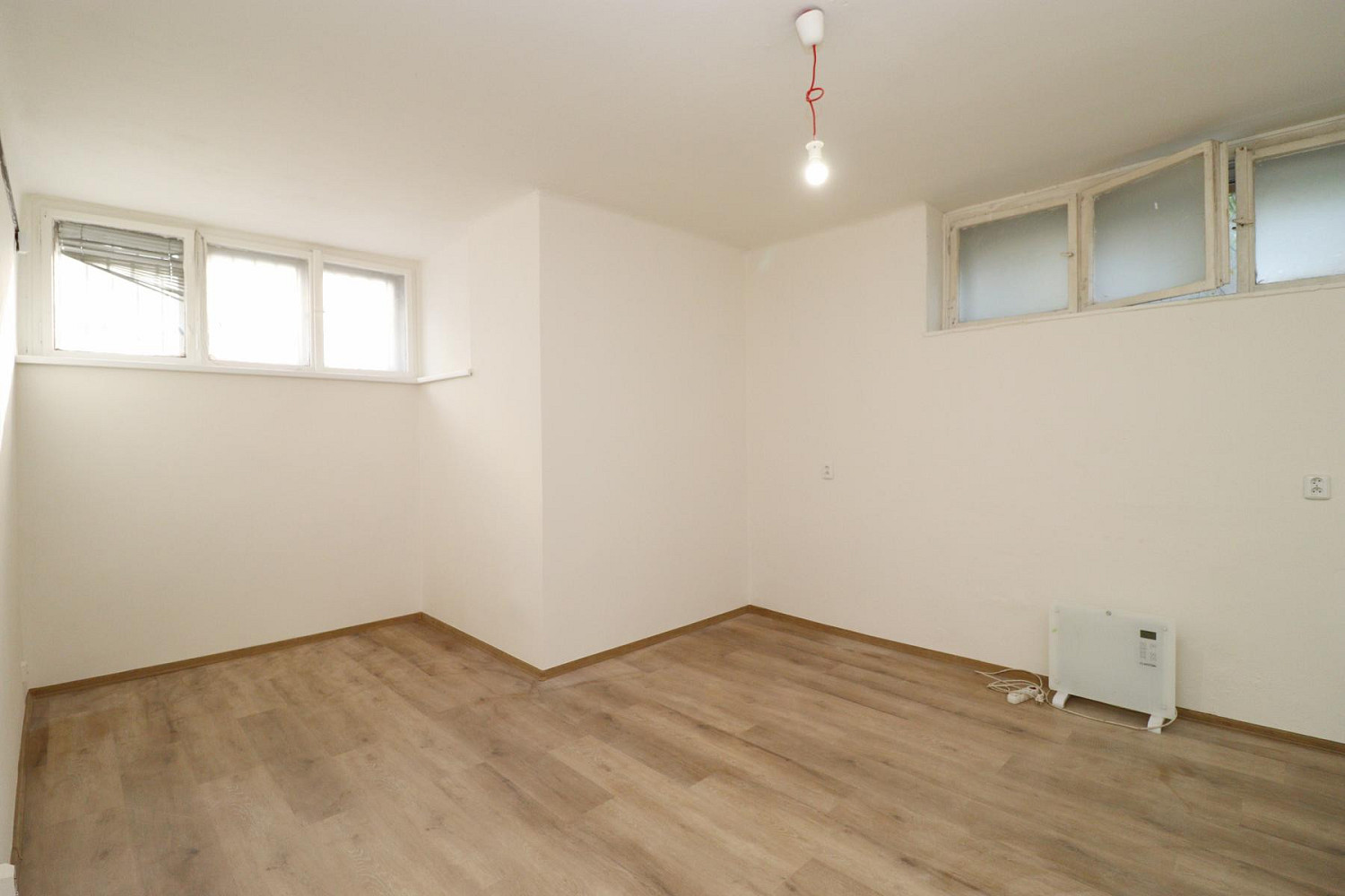 Pronájem bytu 2+1 49 m² – fotografie 5