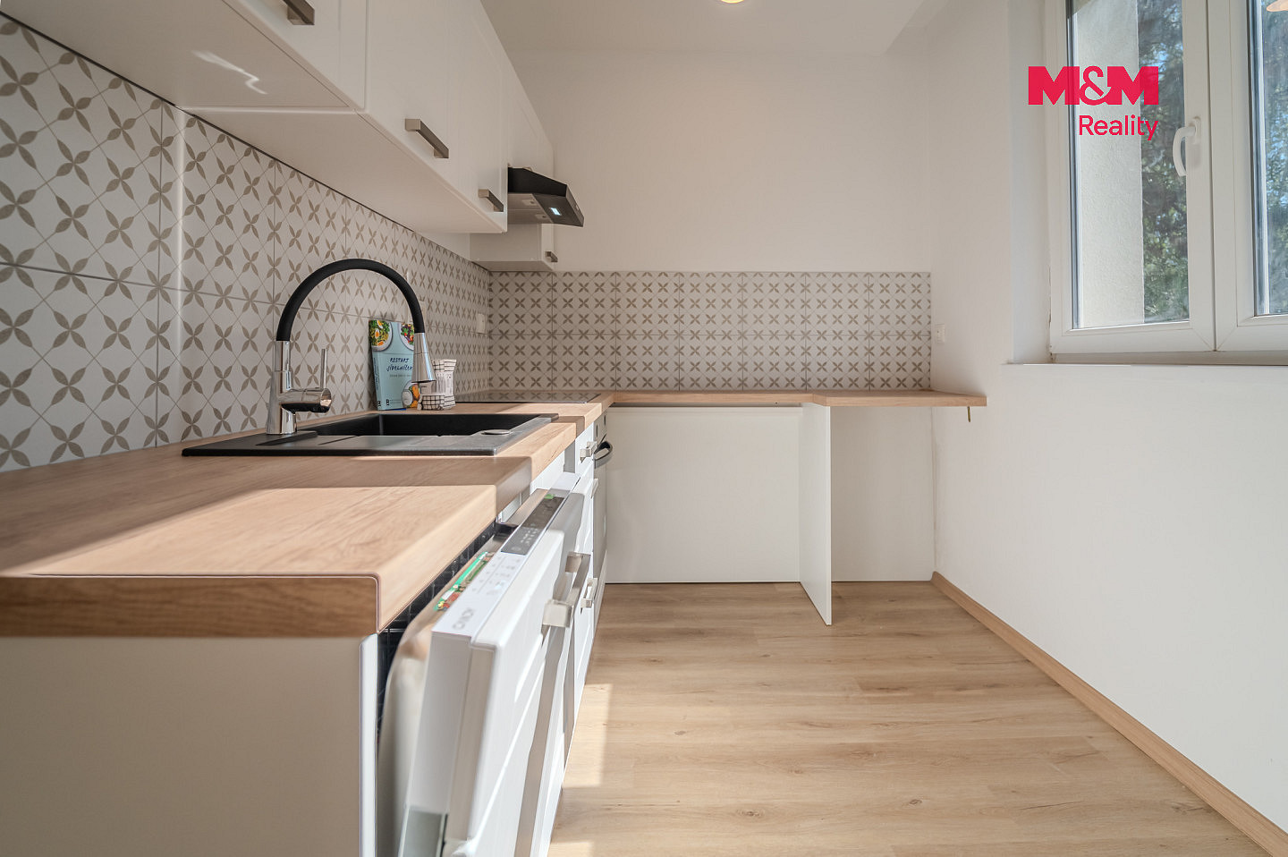Prodej bytu 2+1 63 m² – fotografie 3