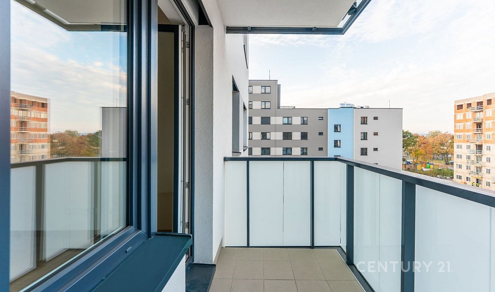 Pronájem bytu 3+kk 66 m², Praha – náhled fotky 8