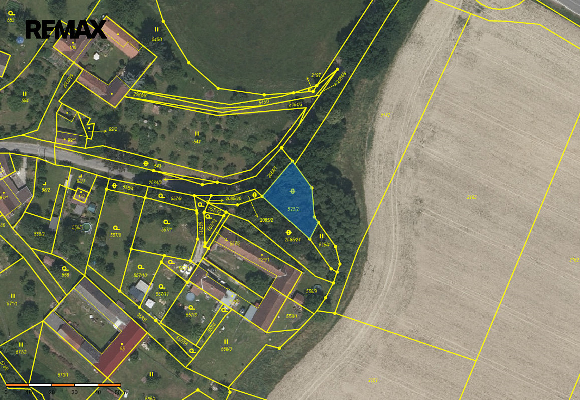 Prodej stavebního pozemku 402 m² – fotografie 2
