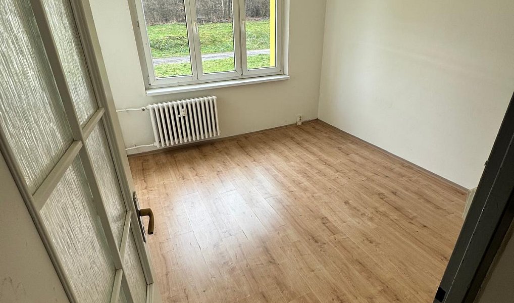 Pronájem bytu 2+1 49 m², Bukovany – náhled fotky 5
