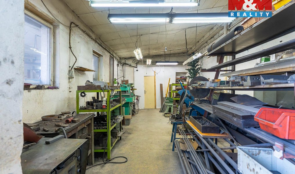 Prodej výrobních prostor 180 m², Bedihošť – náhled fotky 6