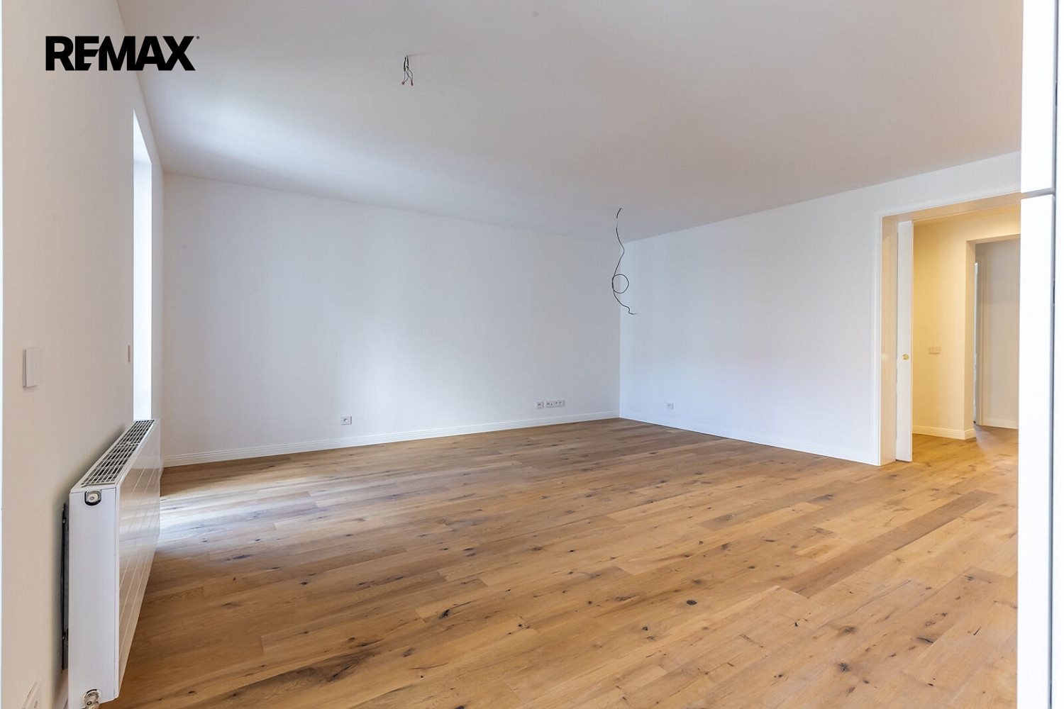 Pronájem bytu 4+kk 130 m² – pohled 5