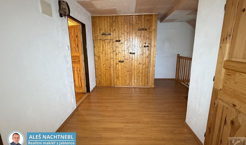 Prodej domu 330 m² s pozemkem 469 m², Jablonec nad Nisou – náhled fotky 19