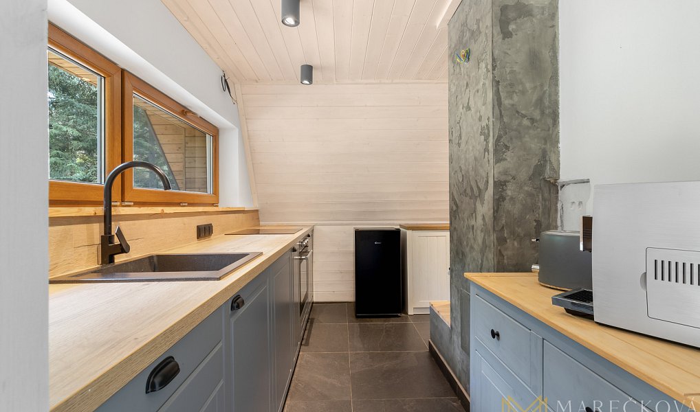 Prodej chaty/chalupy 80 m² s pozemkem 329 m², Podhradí – náhled fotky 9