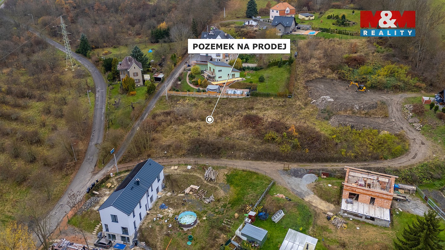 Prodej stavebního pozemku 1 477 m² – fotografie 2