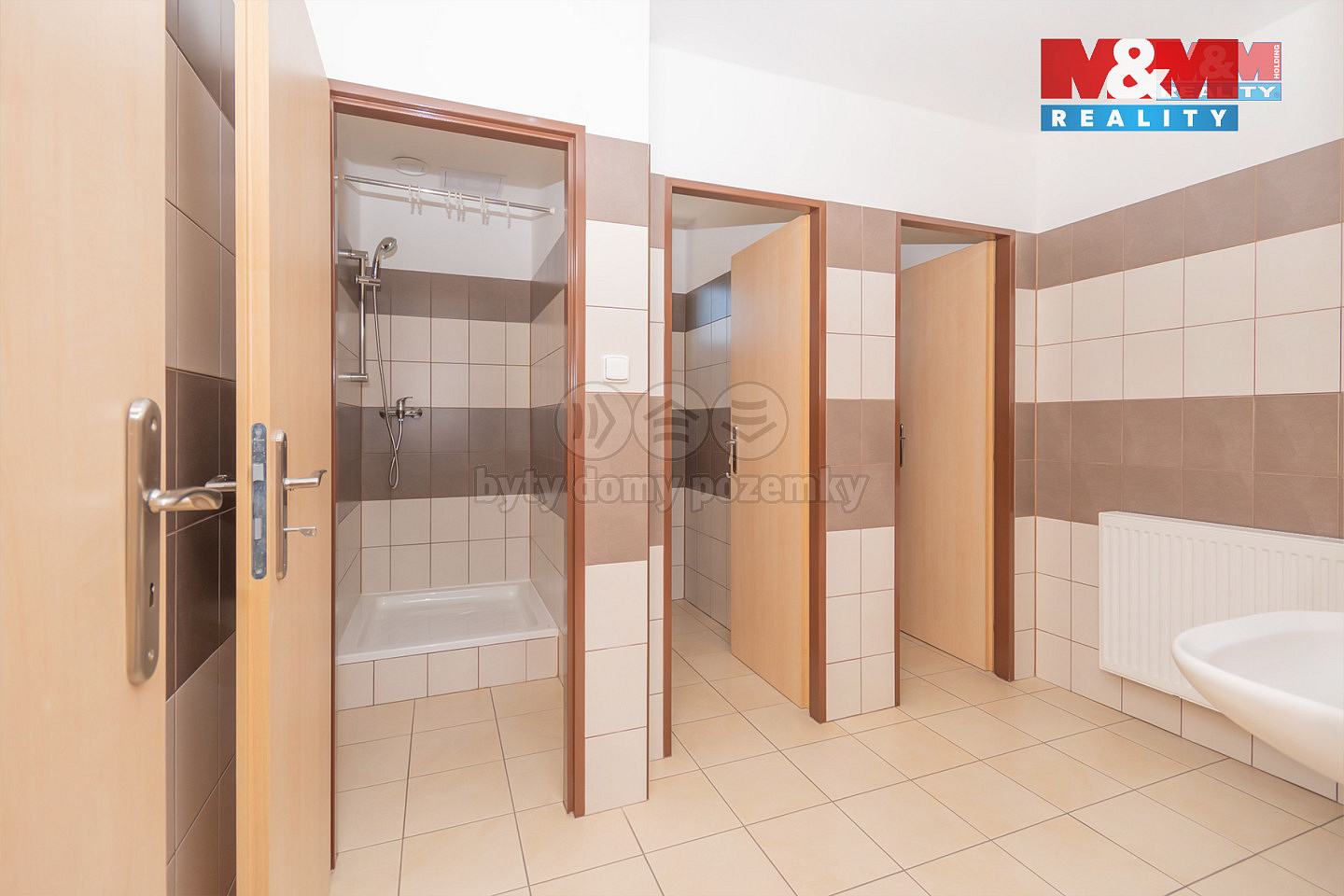 Pronájem skladovacích prostor 1 187 m² – fotografie 5