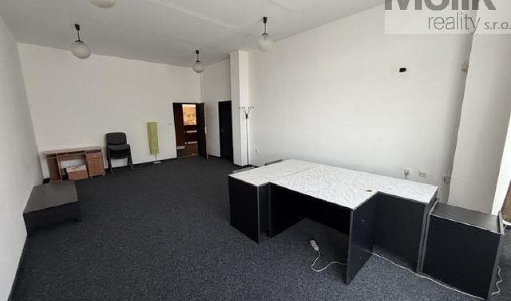 Pronájem kanceláře 37 m², Most – náhled fotky 4