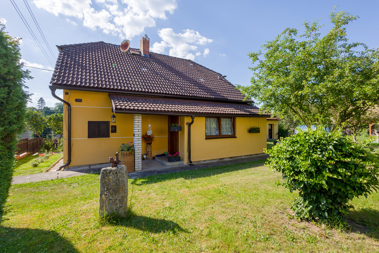 Prodej domu 119 m² s pozemkem 900 m² — photo 2