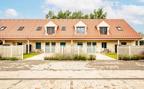 Pronájem bytu 3+kk 64 m², Na Zahradách, Lednice, okres Břeclav