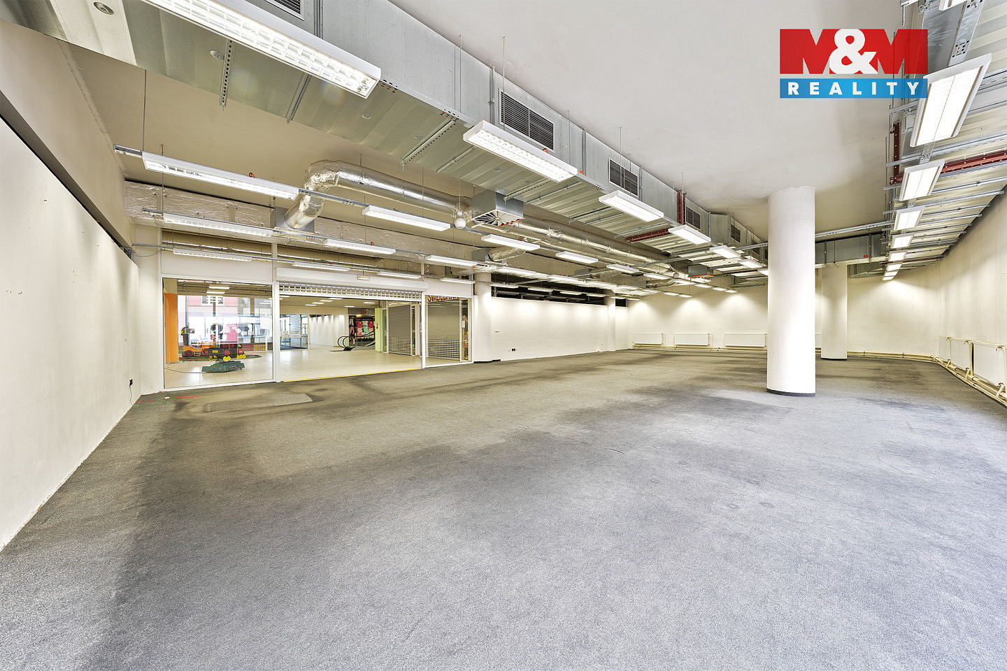 Pronájem obchodních prostor 230 m² — photo 4
