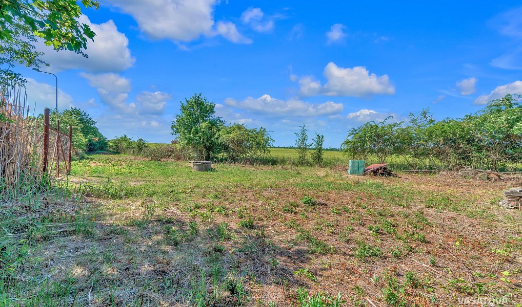 Prodej stavebního pozemku 775 m², Hradec Králové – náhled fotky 7