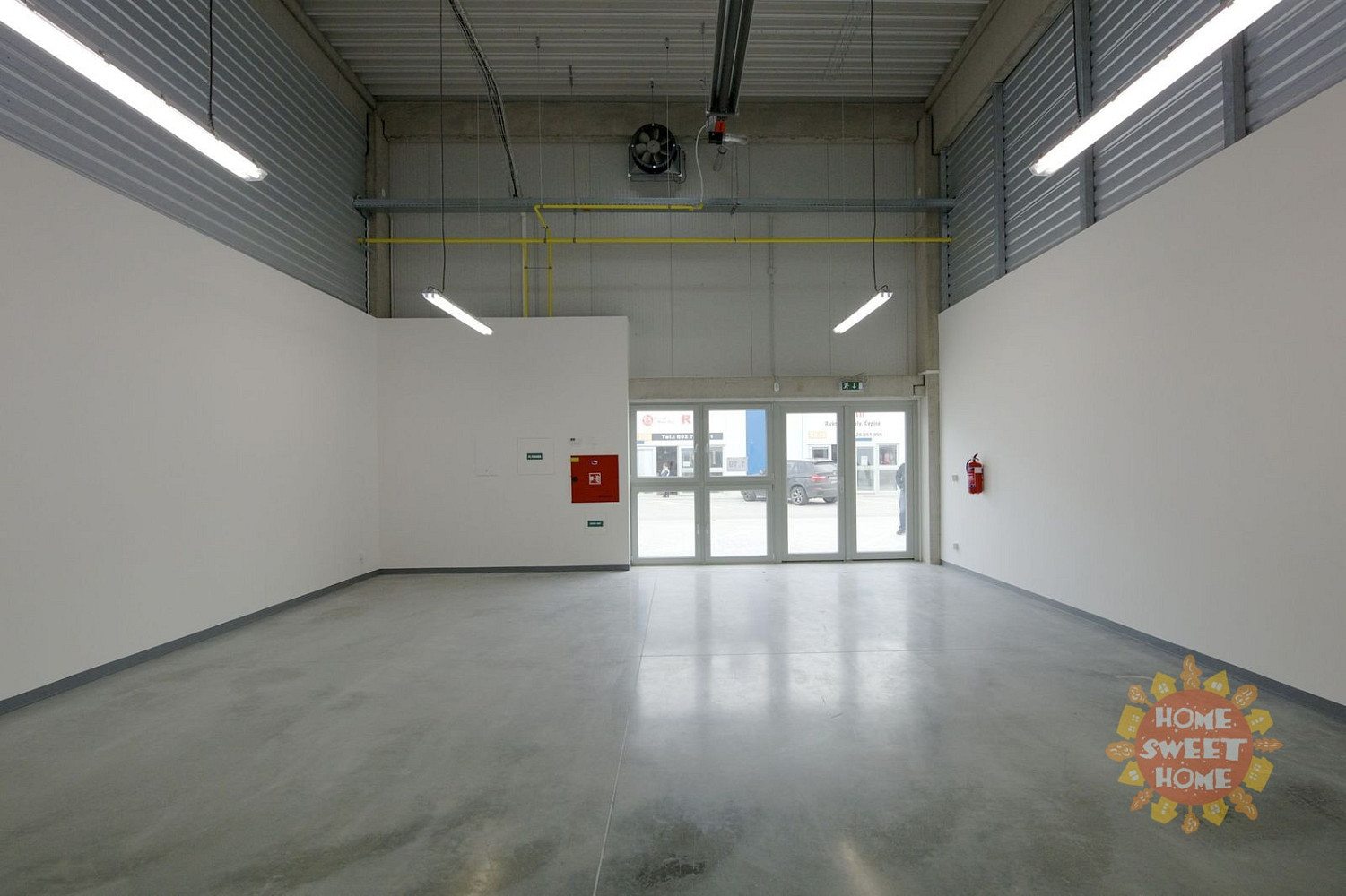 Pronájem obchodních prostor 205 m²