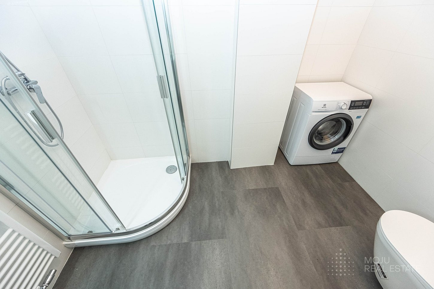 Pronájem bytu 2+kk 43 m² – pohled 6