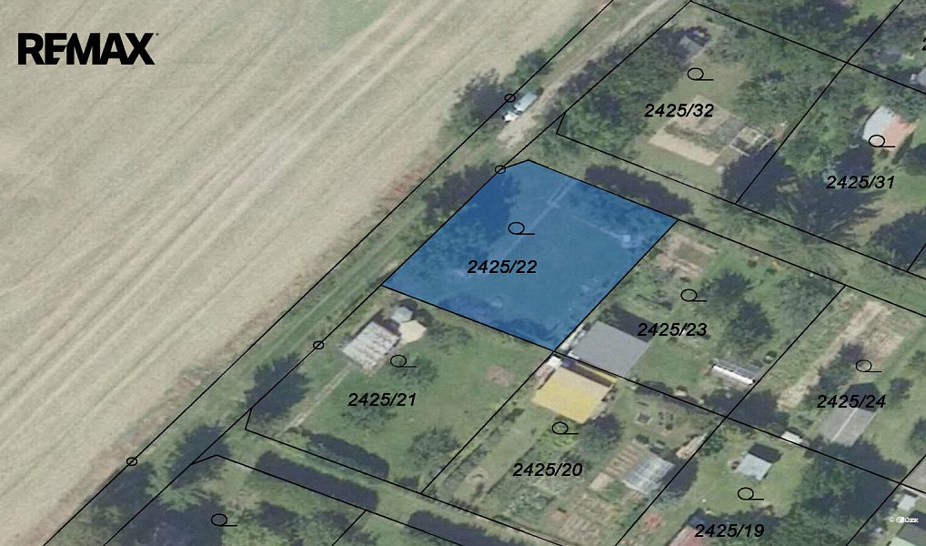 Prodej zahrady 392 m², Kolín – náhled fotky 7