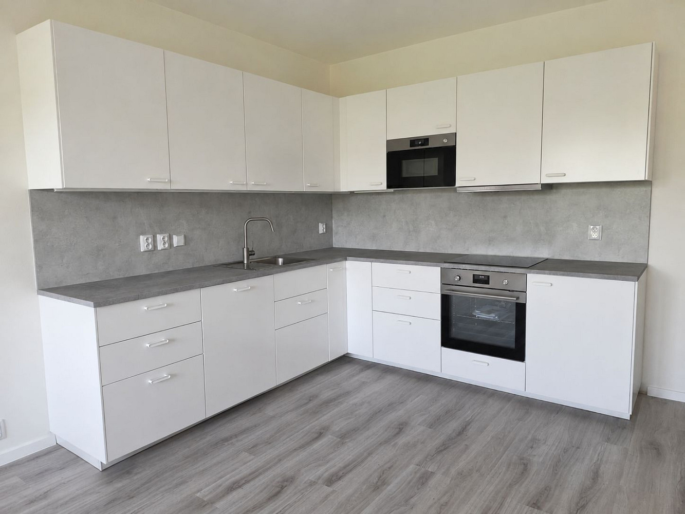 1-bed apartment, 56 m²