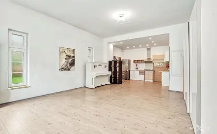 Pronájem bytu 1+kk 50 m², K Habrovci, Strančice, okres Praha-východ