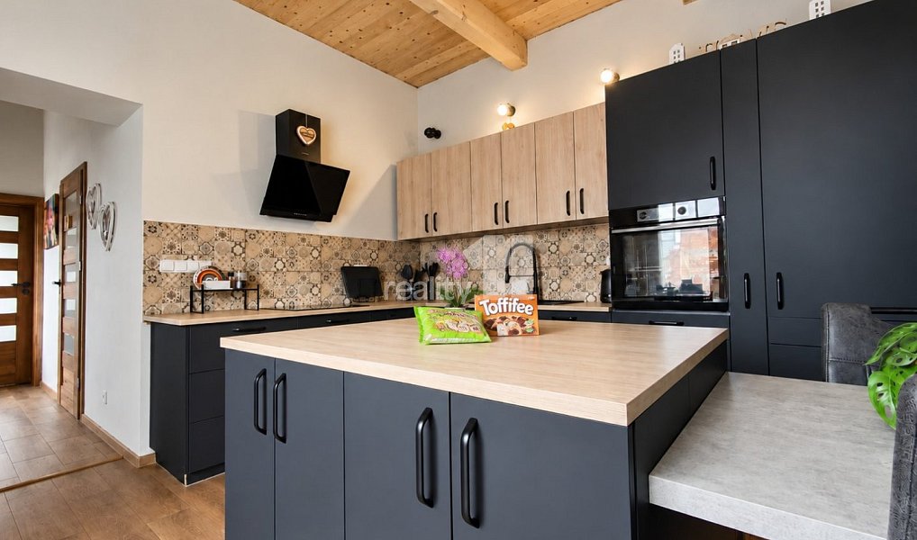 Prodej chaty/chalupy 114 m², Vinary – náhled fotky 13