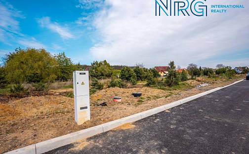 Prodej stavebního pozemku 1 050 m², Boseň