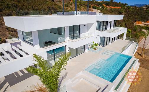 Prodej domu 786 m² s pozemkem 2 895 m², Marbella, Provincie Málaga, Španělsko