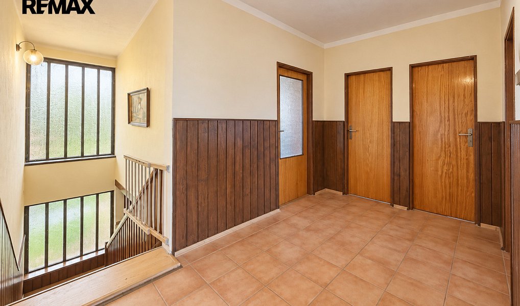 Prodej domu 250 m² s pozemkem 833 m², Kochánky – náhled fotky 20