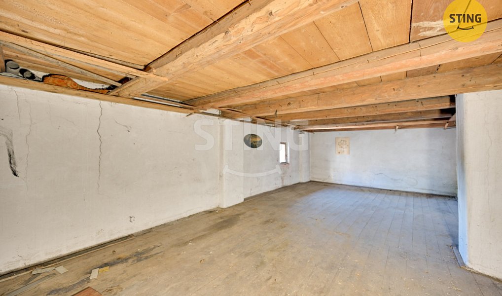 Prodej domu 130 m² s pozemkem 483 m², Tlumačov – náhled fotky 9