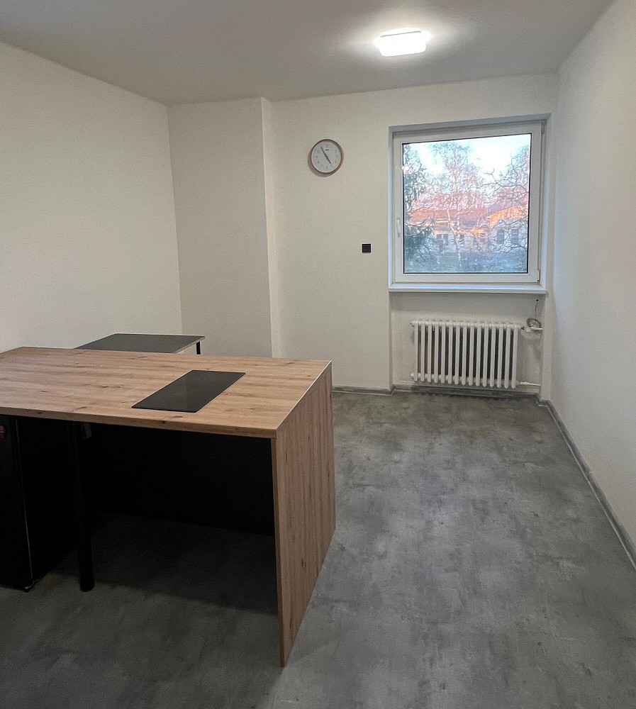 Pronájem kanceláře 64 m² – fotografie 4