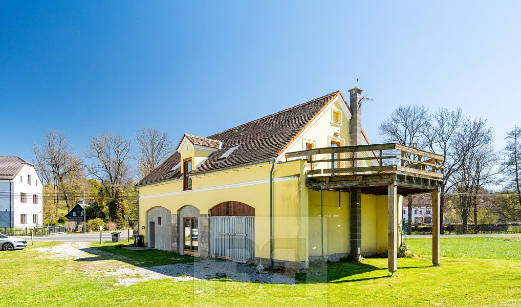 Prodej domu 197 m² s pozemkem 20 632 m², Cvikov – náhled fotky 8