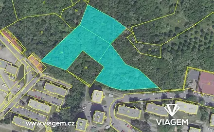 Prodej lesa 2 497 m², Slaný, okres Kladno