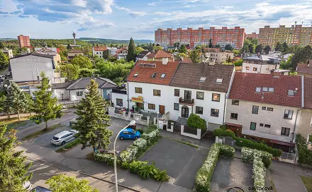 Prodej domu 340 m² s pozemkem 422 m², Dolnojirčanská, Praha 4 - Kamýk