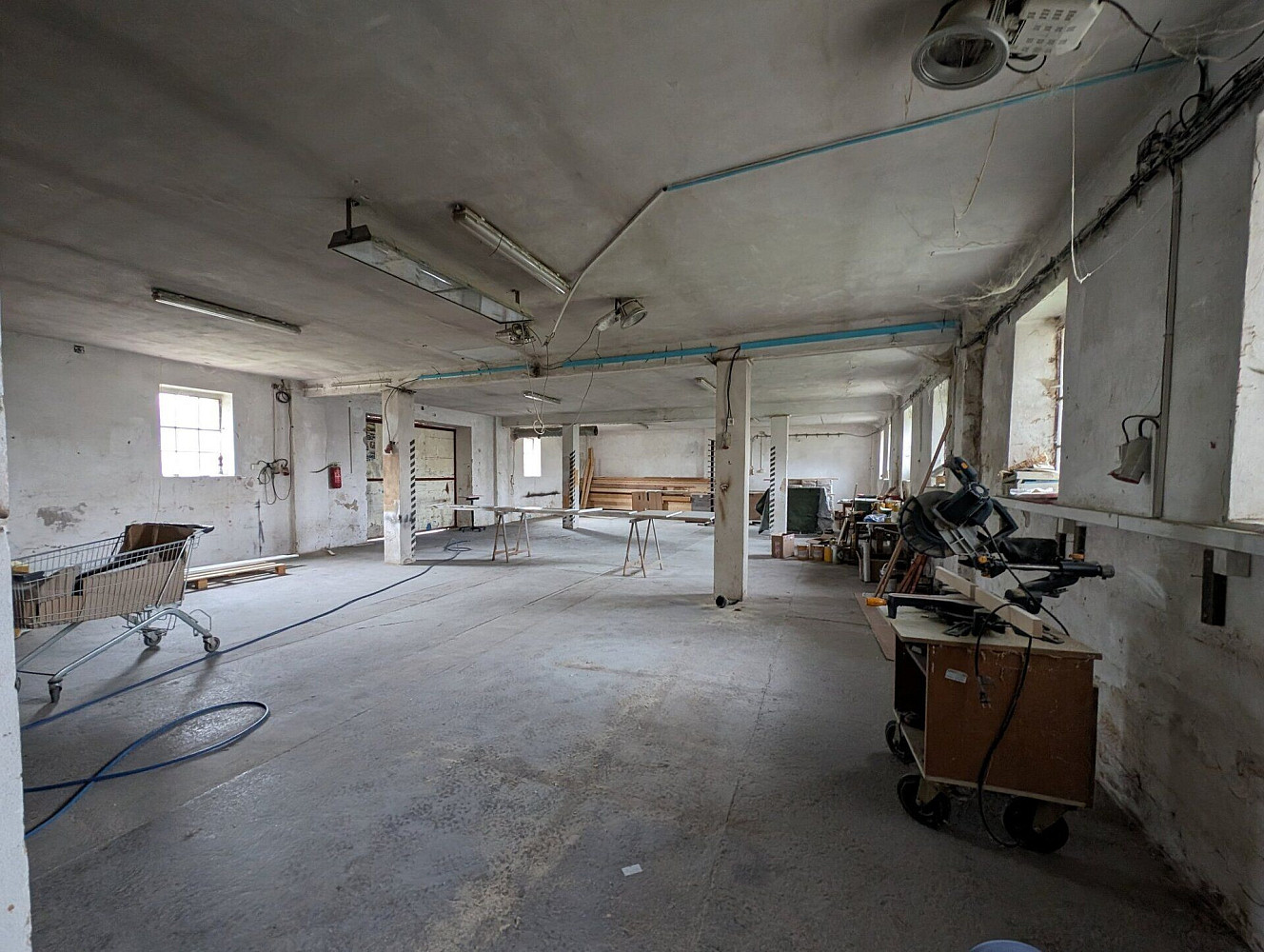Prodej skladovacích prostor 1 900 m² – fotografie 4