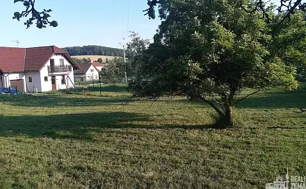 Prodej stavebního pozemku 1 747 m², Sokolská, Neveklov, okres Benešov