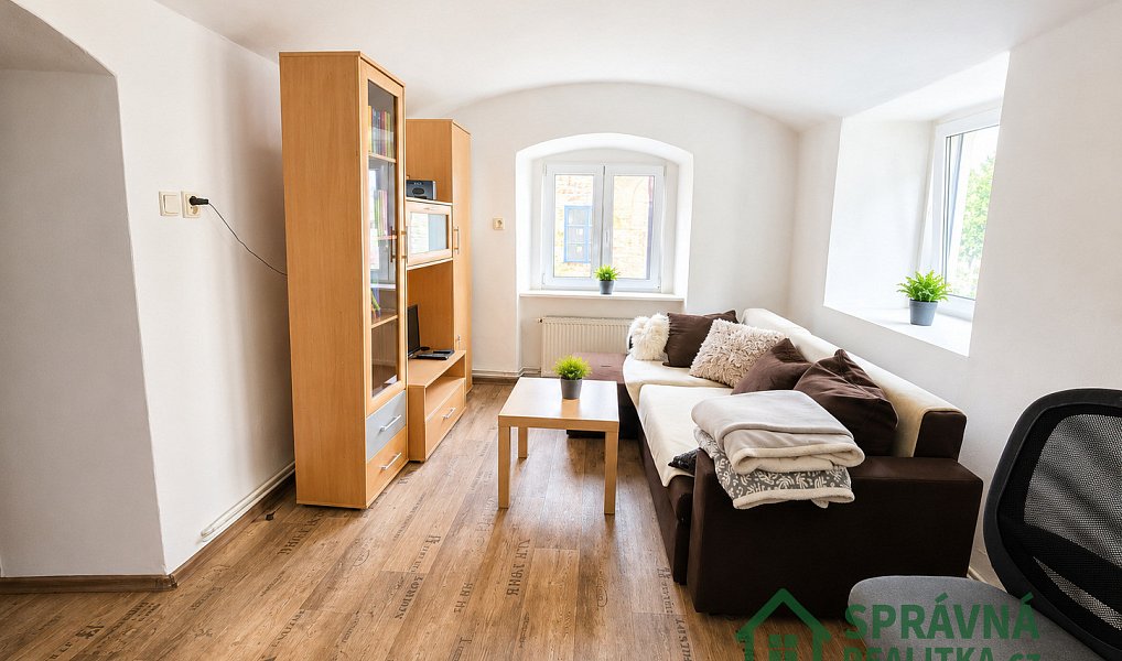 Prodej ubytovacího objektu 220 m², Nezdice na Šumavě – náhled fotky 11