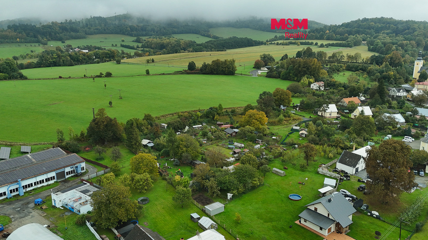 Prodej stavebního pozemku 10 656 m²