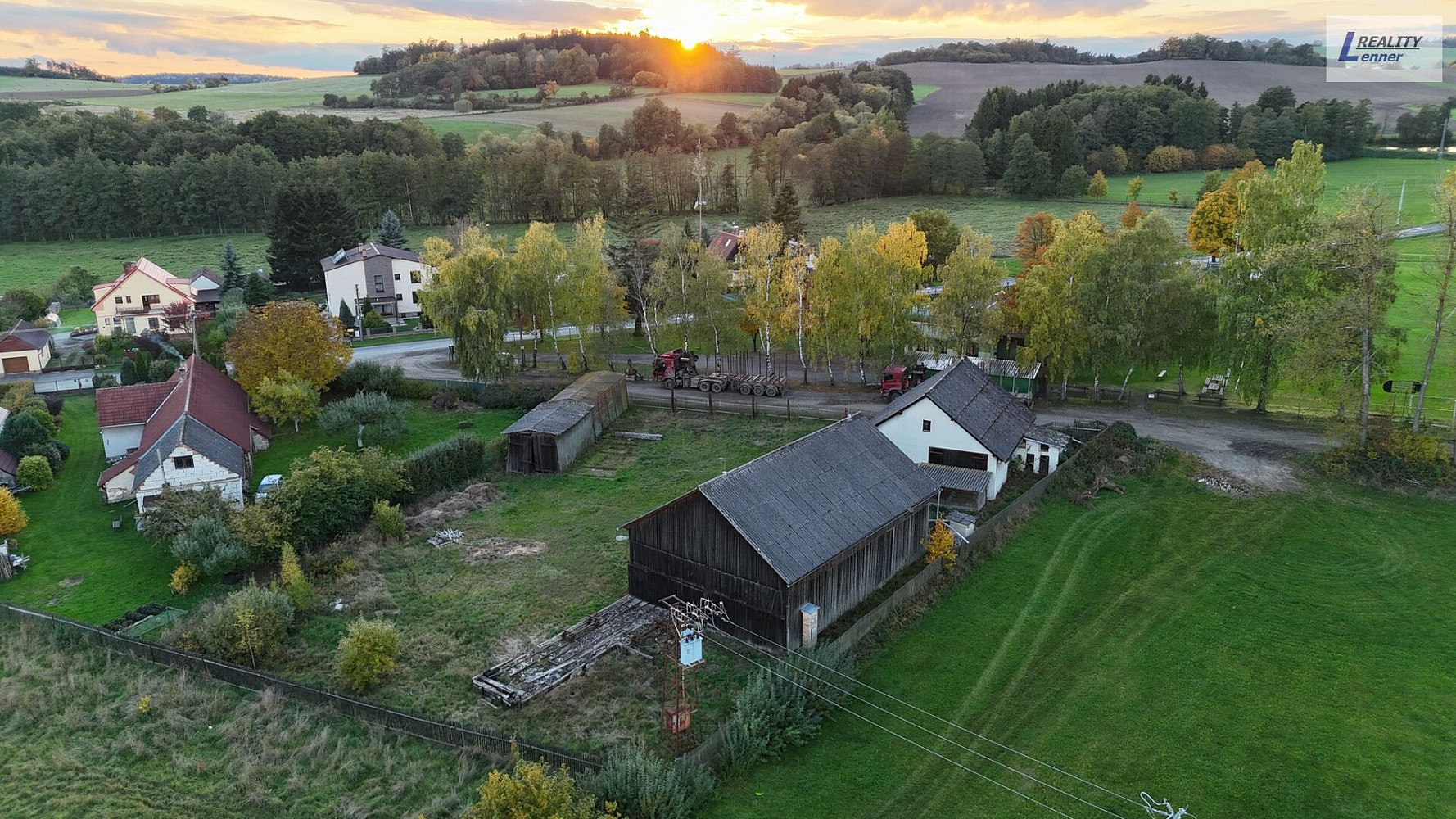 Prodej výrobních prostor 278 m² – fotografie 3