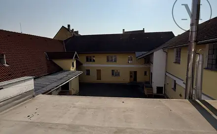Pronájem komerčního objektu (jiného typu) 500 m², Mírové Náměstí, Netolice, okres Prachatice