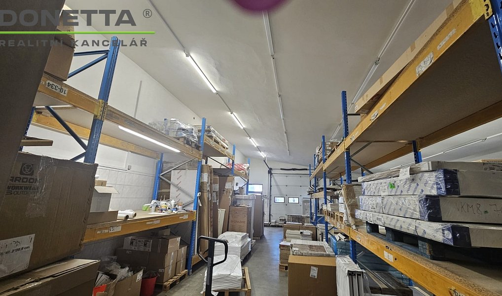 Prodej obchodních prostor 1 000 m², Pardubice – náhled fotky 9