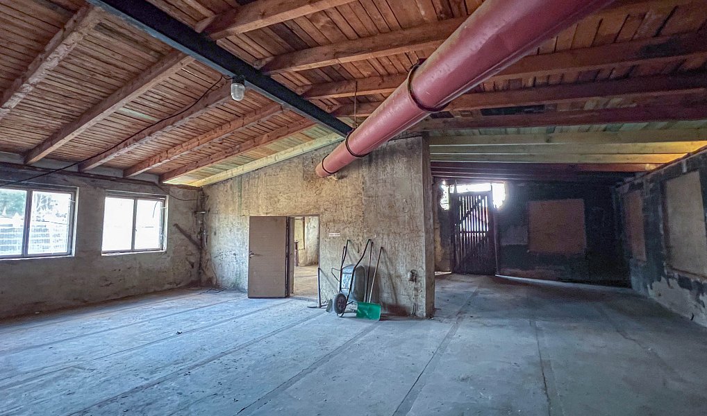 Prodej výrobních prostor 500 m², Staré Křečany – náhled fotky 23