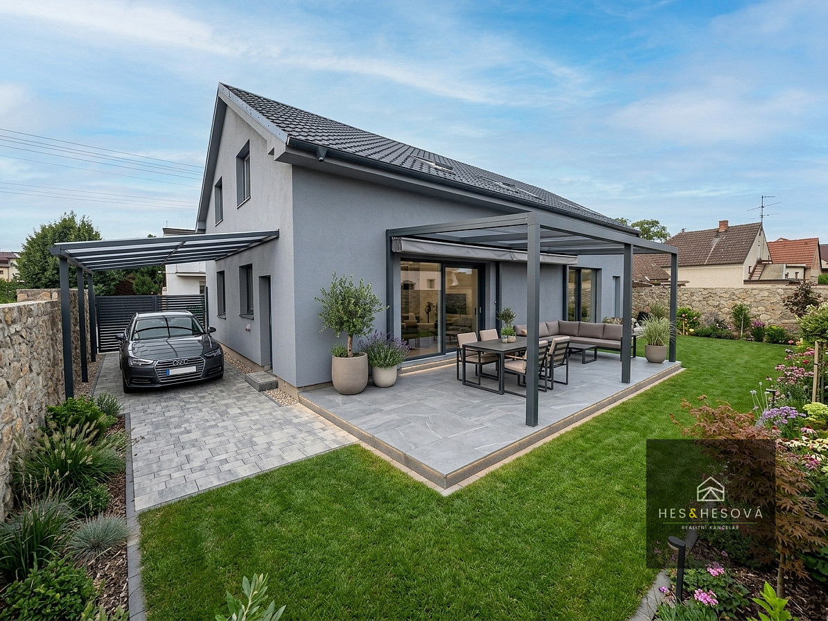 Prodej bytu 4+kk 146 m²