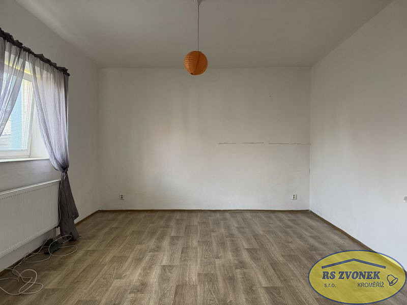 Pronájem bytu 1+1 40 m² – fotografie 4
